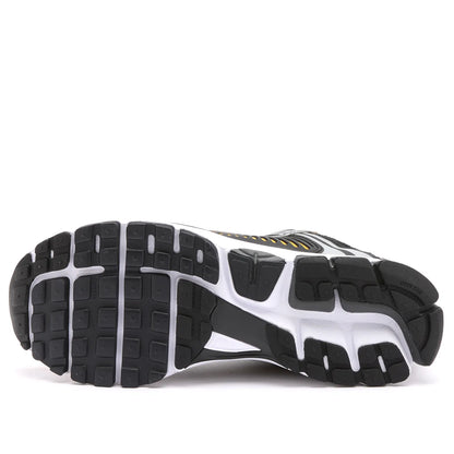 Vome 5's Black & Yellow