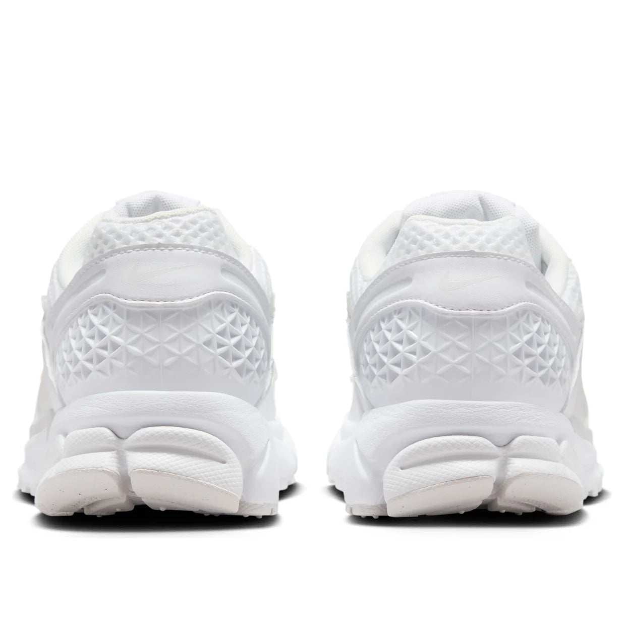 Vome 5's Triple White