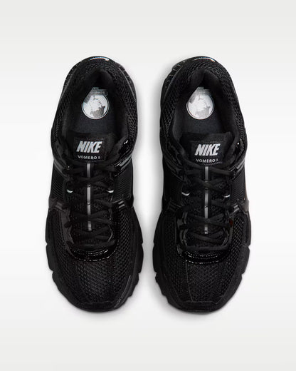 Vome 5's Black